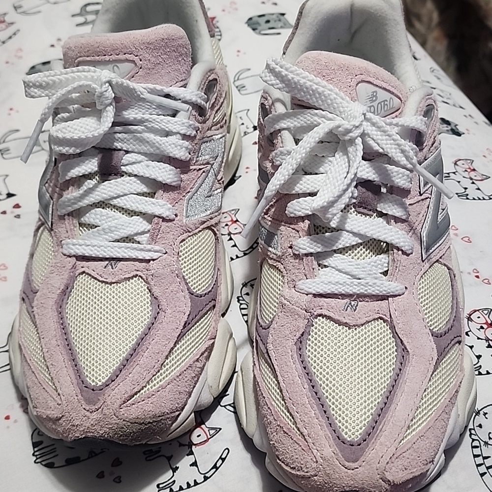 New Balance Women's Pink and Cream Sneakers - Picture 7 of 7